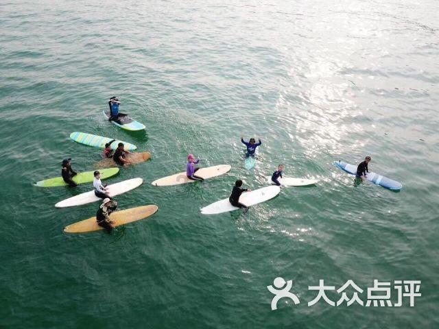 跳跃的木偶